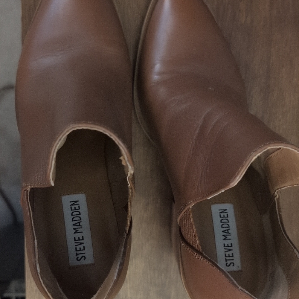 Steve Madden Brown Leather Boots Classic Design